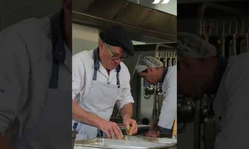 Ici, on cuisine ! Un menu étoilé dans les lycées : filet de julienne pané et pommes paille